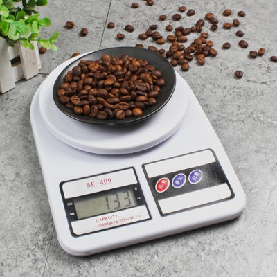 Diseño de esquema PCBA a escala de café